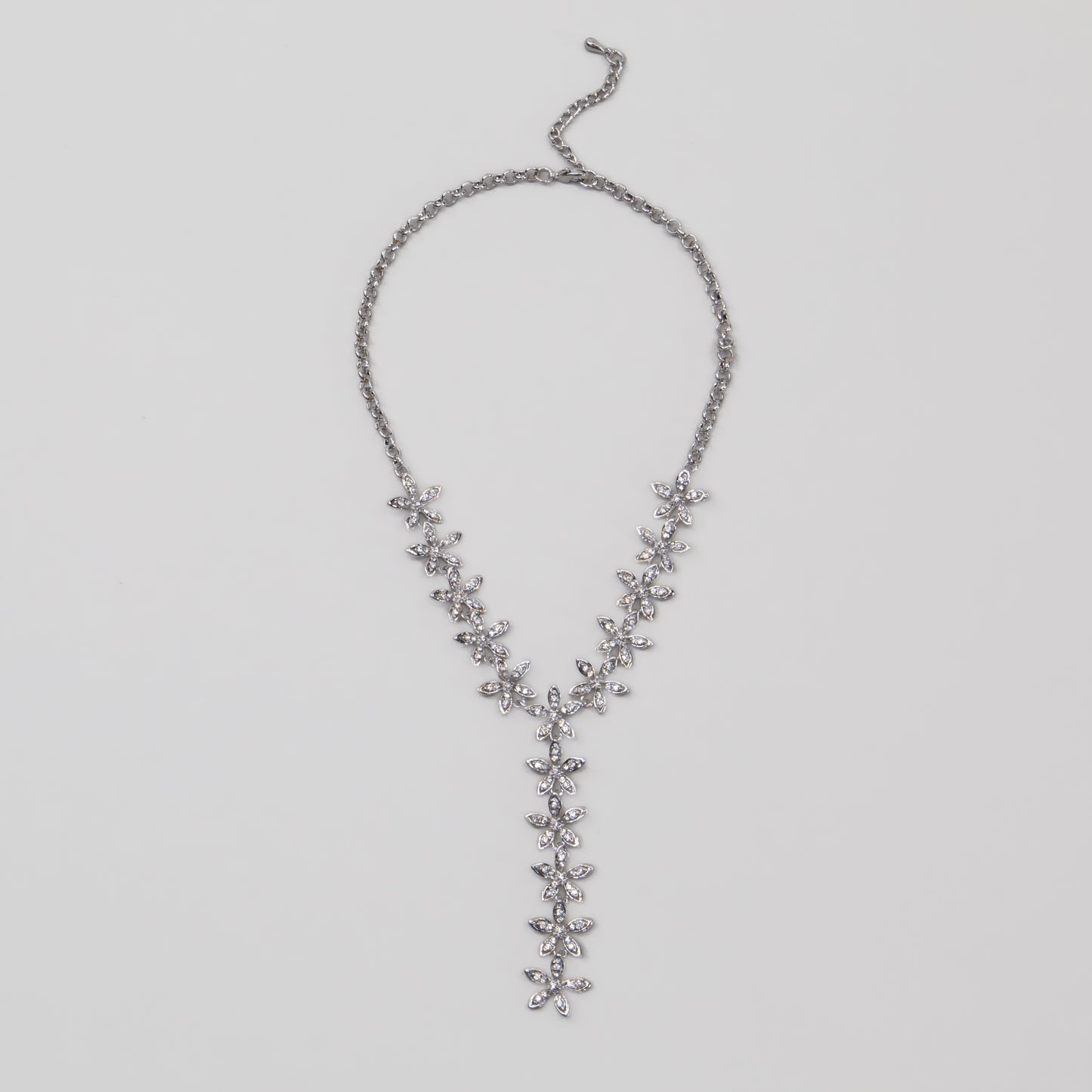 Colier elegant cu pietre rafinate - Luminous Petals
