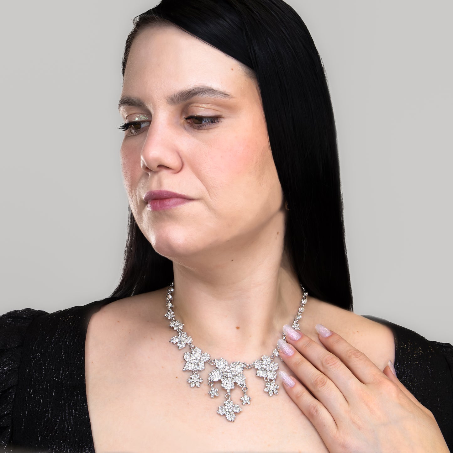 Colier elegant cu pietre strălucitoare - Silver Blossom
