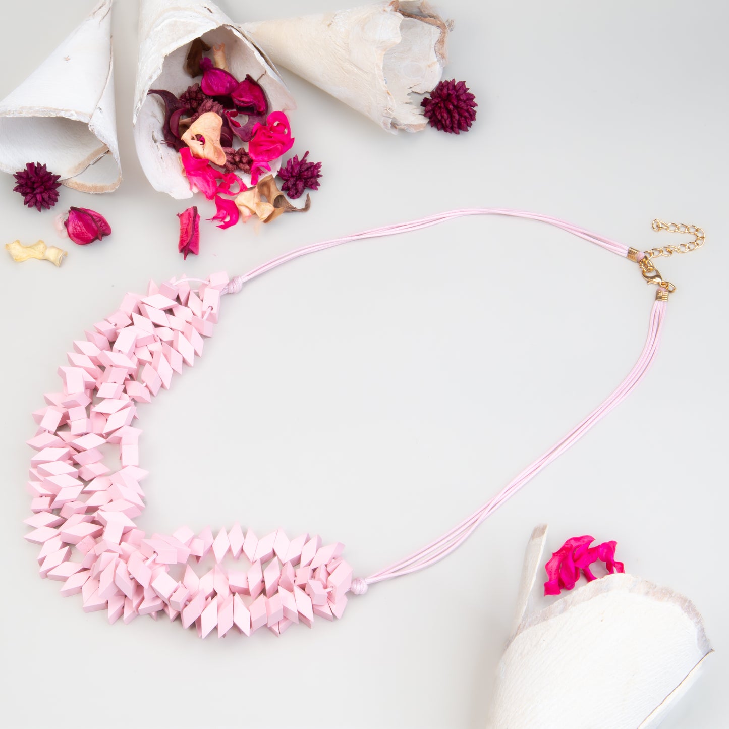 Colier lung din lemn Blush Wood - Roz