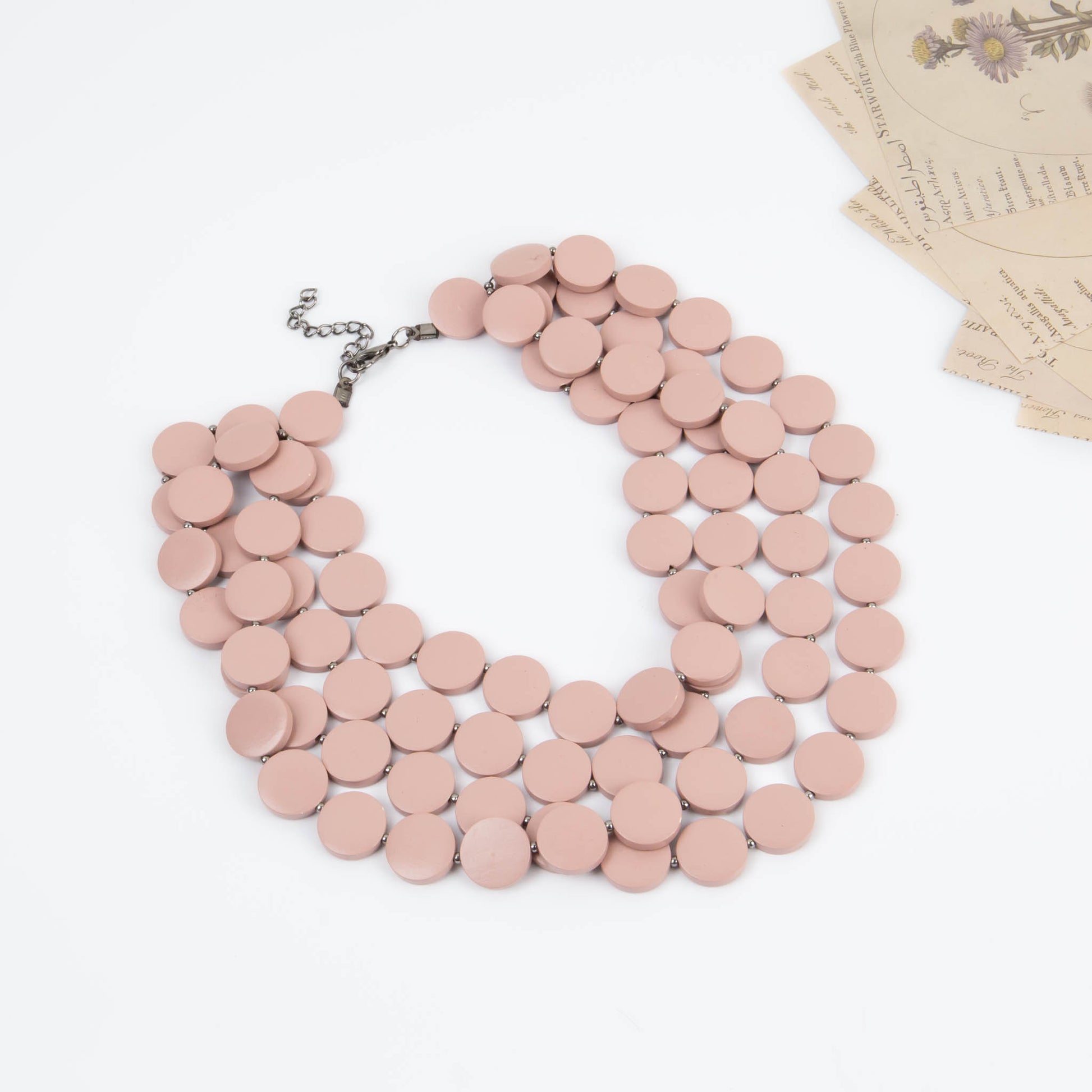 Colier multiplu din lemn cu forme de bănuț - Roz