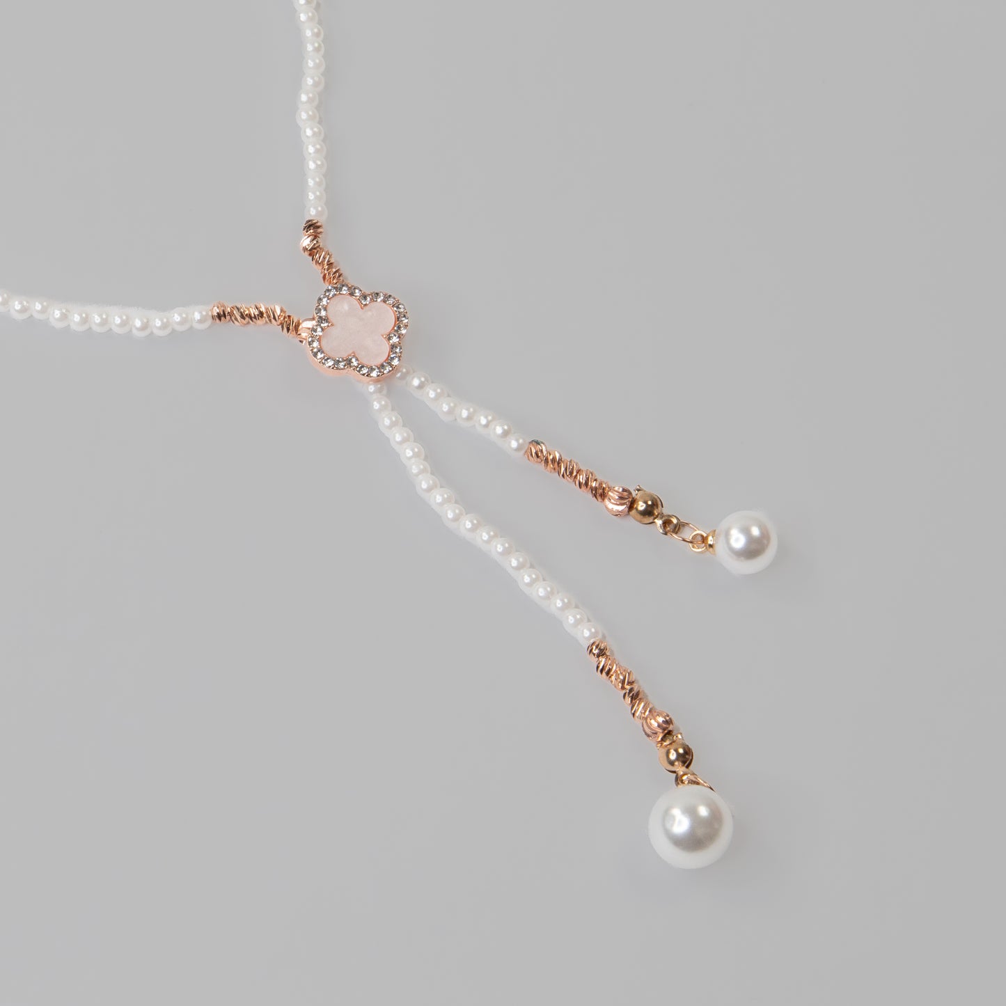 Colier subtil cu perle și ștrasuri - Rose Gold