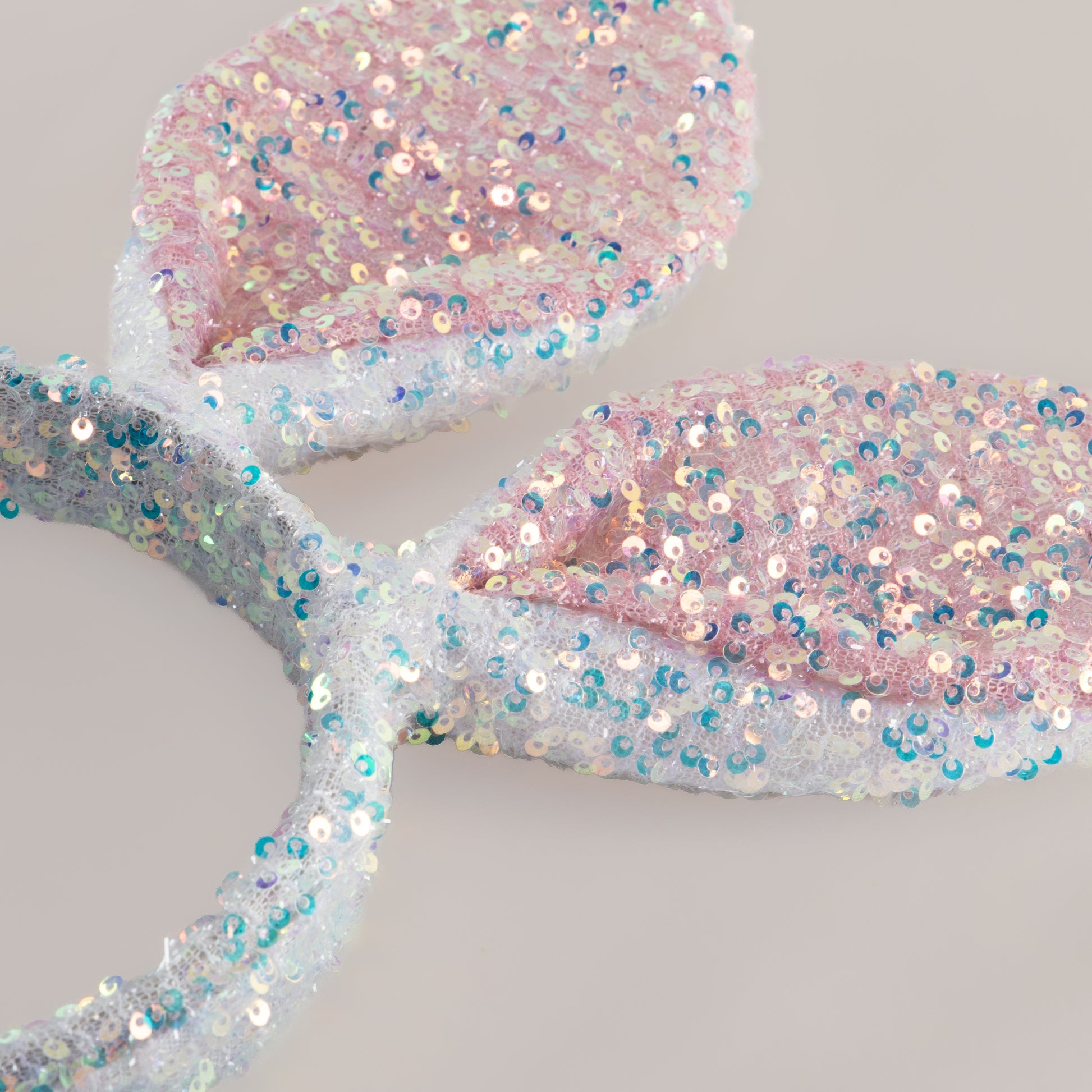 Cordeluță party cu urechi de iepuraș și paiete strălucitoare - Alb