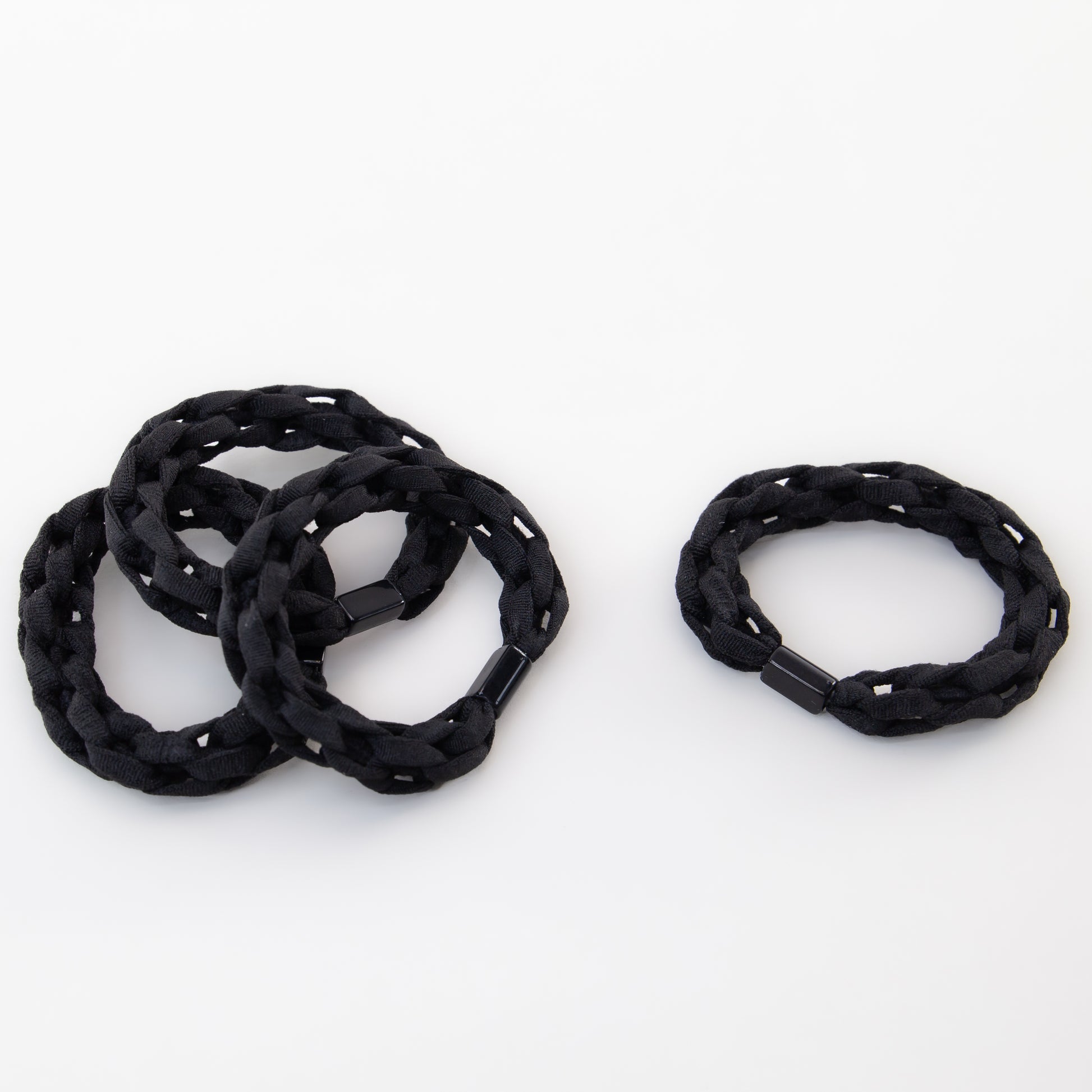 Elastice de păr cu aspect croșetat, grosime 1 cm, set 4 buc - Negru