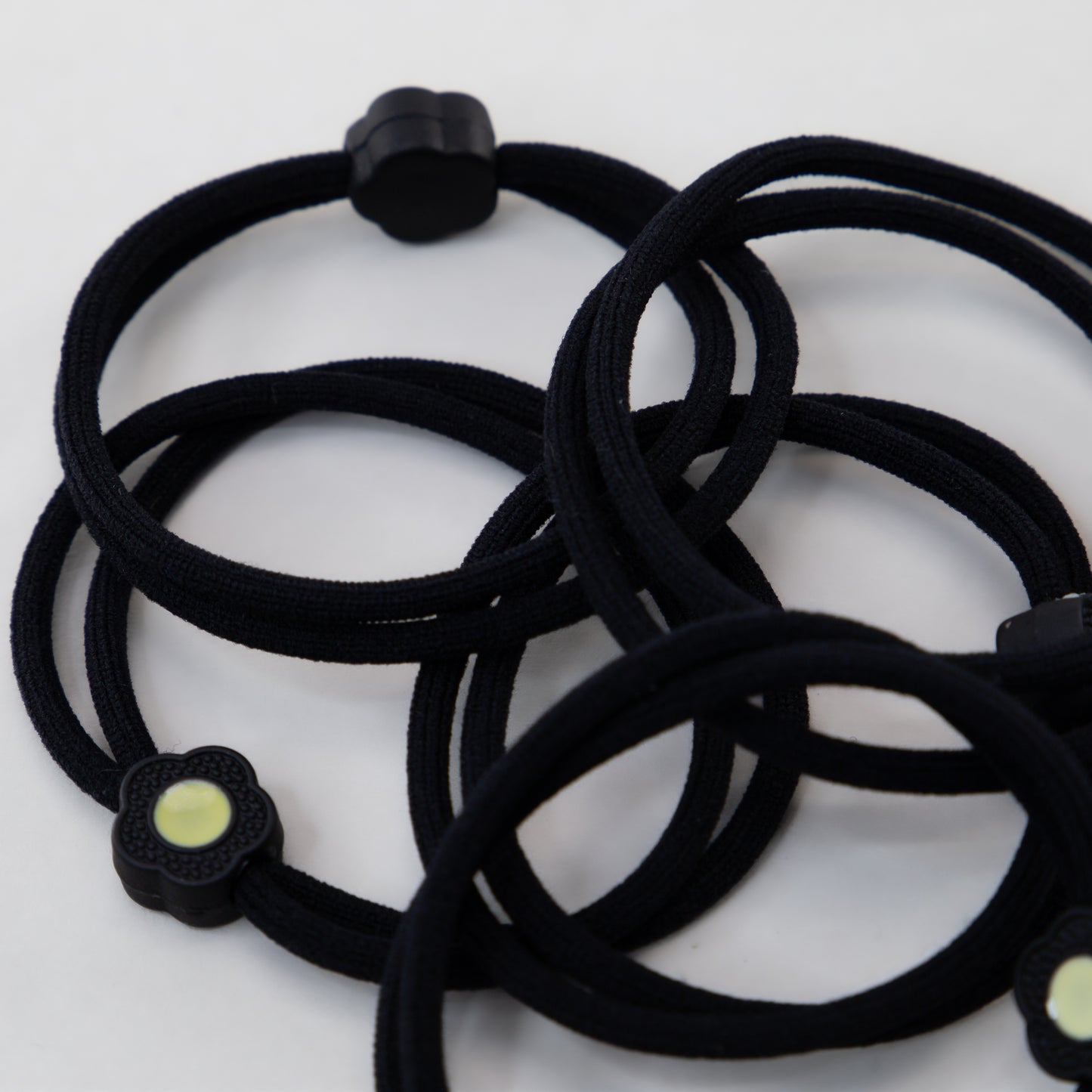 Elastice de păr cu două straturi și floare mică, grosime 0,5 cm, set 5 buc - Negru