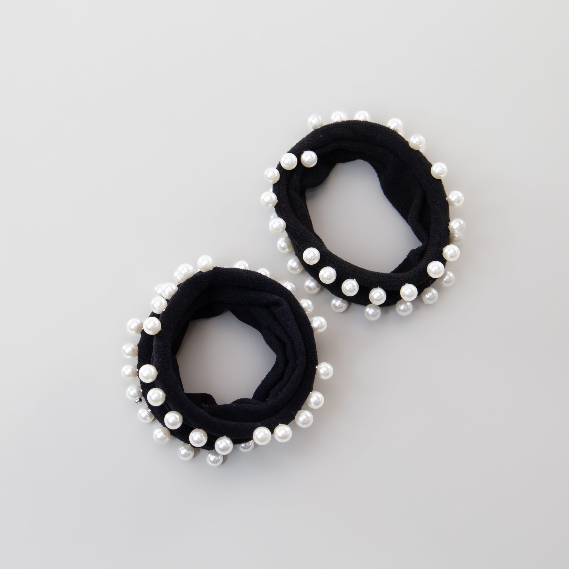Elastice de păr cu perle mici, grosime 1,5 cm, set 2 buc - Negru