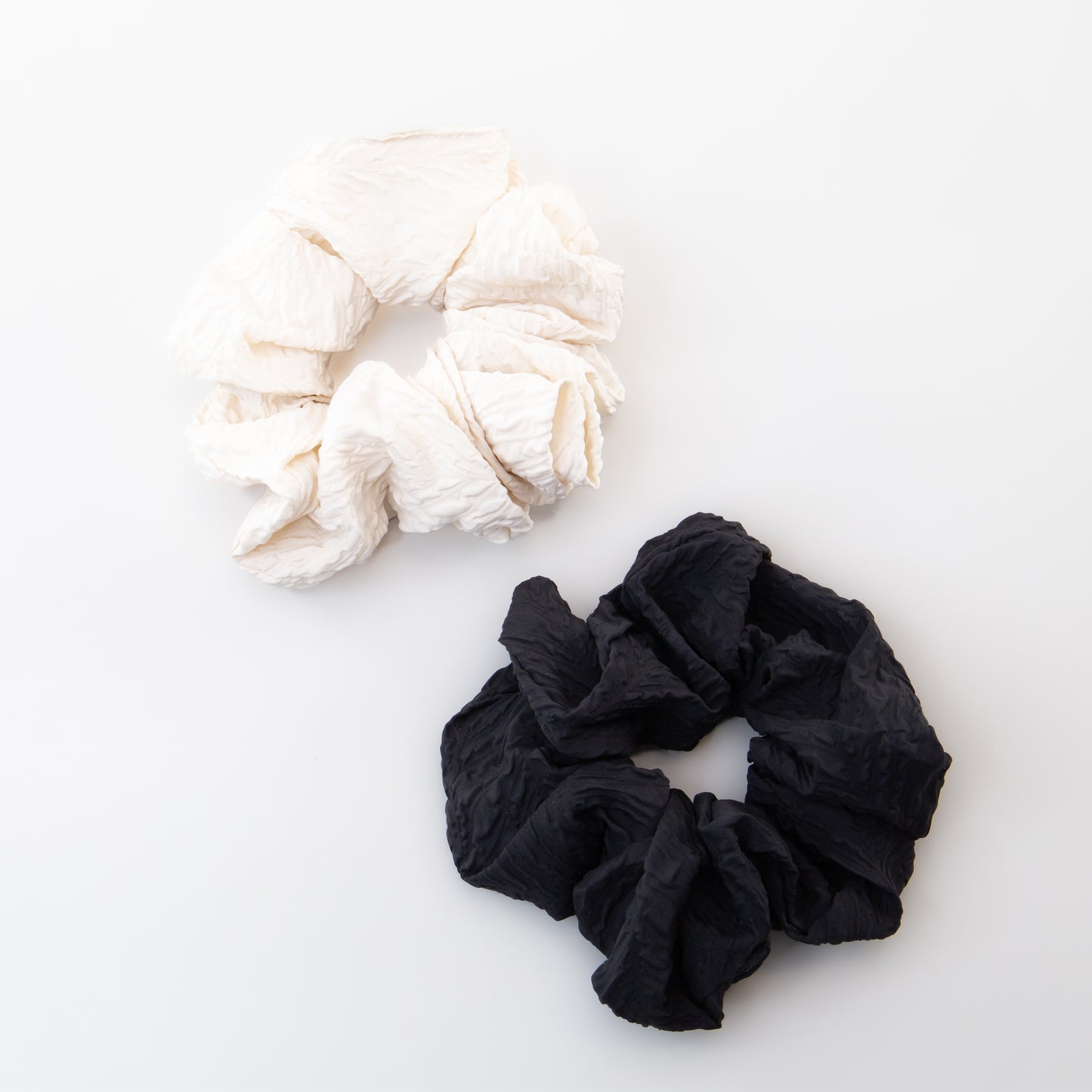 Elastice de păr tip scrunchie Earth Tones, grosime 5 cm, set 2 buc - Negru, Bej