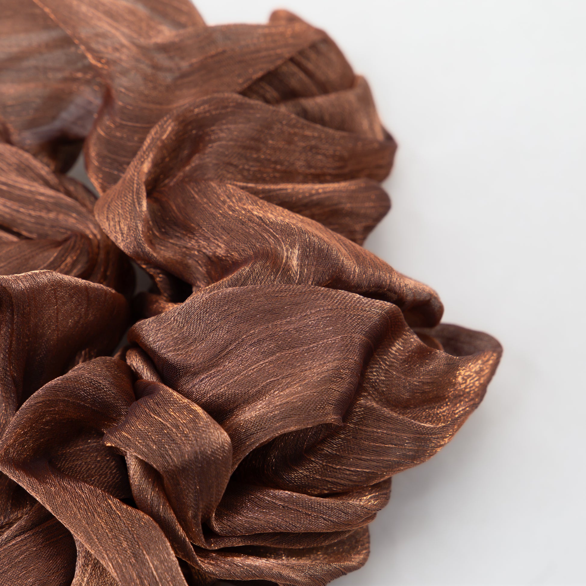 Elastice de păr tip scrunchie Lunaria cu aspect de organza, grosime 5 cm - Maro