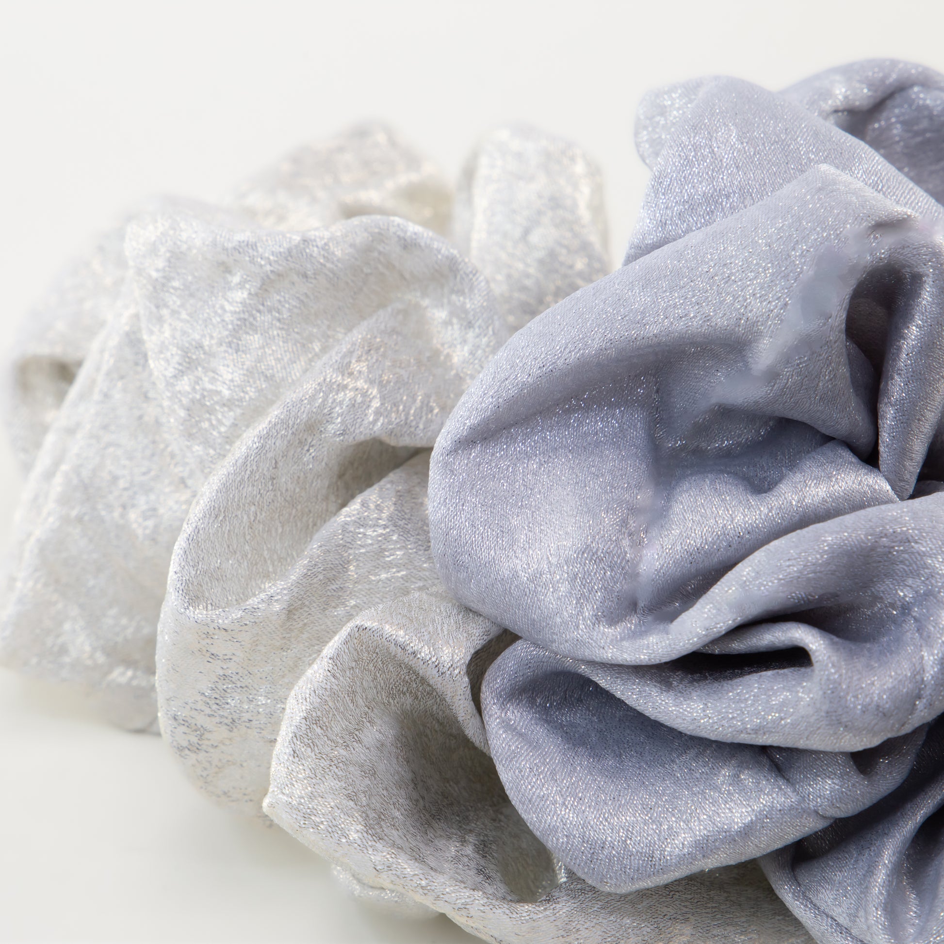 Elastice de păr tip scrunchie Shiny Mood cu efect lucios, grosime 5 cm, set 2 buc - Alb, Albastru