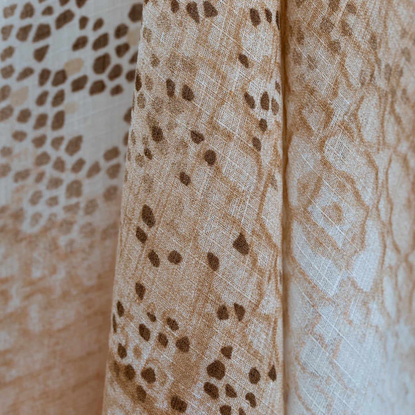 Eșarfă comodă și aerată cu imprimeu narrow streets, 175 x 85 cm - Bej