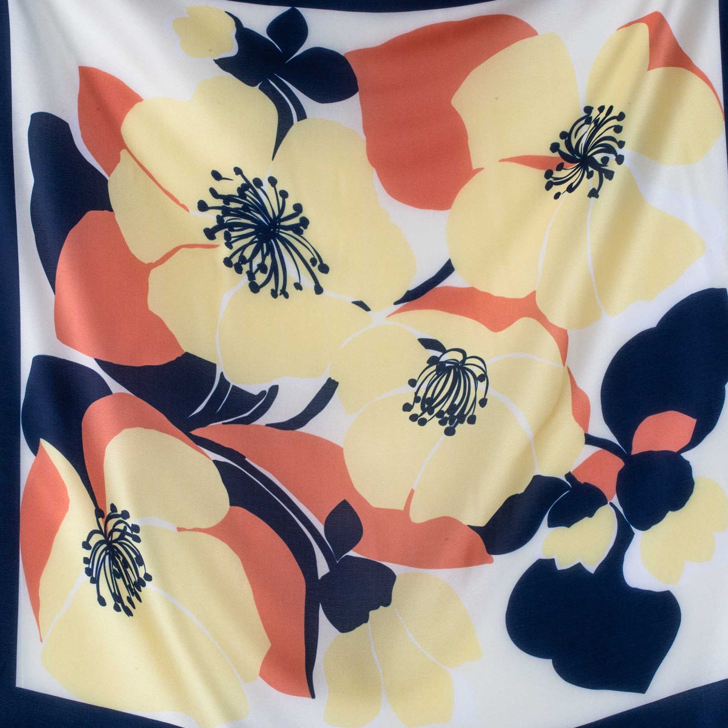 Eșarfă damă din mătase , imprimeu cu flori mari, 60 x 60 cm - Albastru, Galben, Portocaliu