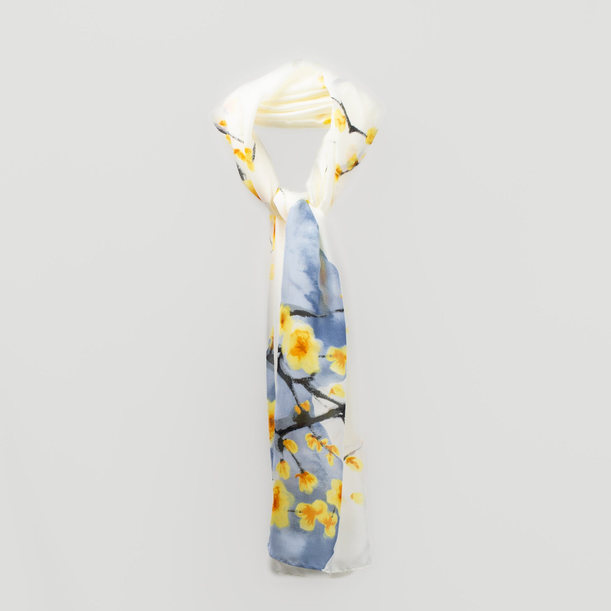 Eșarfă fină și deosebită cu efect mătase, imprimeu spring touch, 180 x 90 cm - Crem