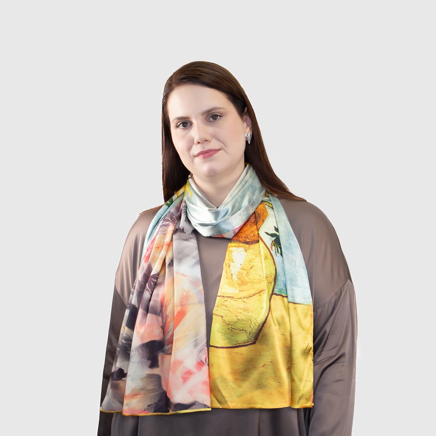 Eșarfă fină și deosebită din satin cu imprimeu față-verso, floarea-soarelui și imprimeu abstract, 180 x 69 cm - Galben, Roz