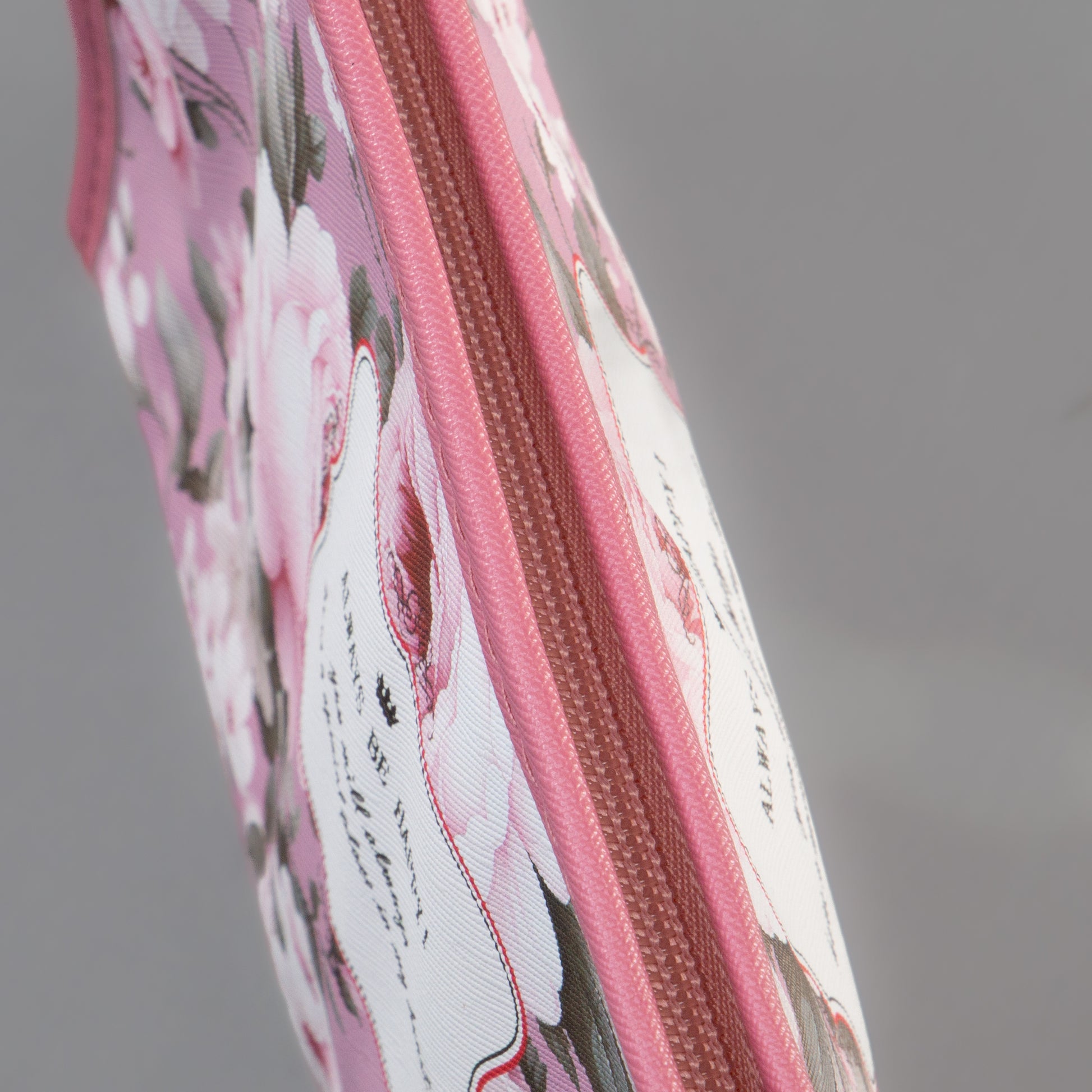 Geantă cosmetice Always be happy - Roz