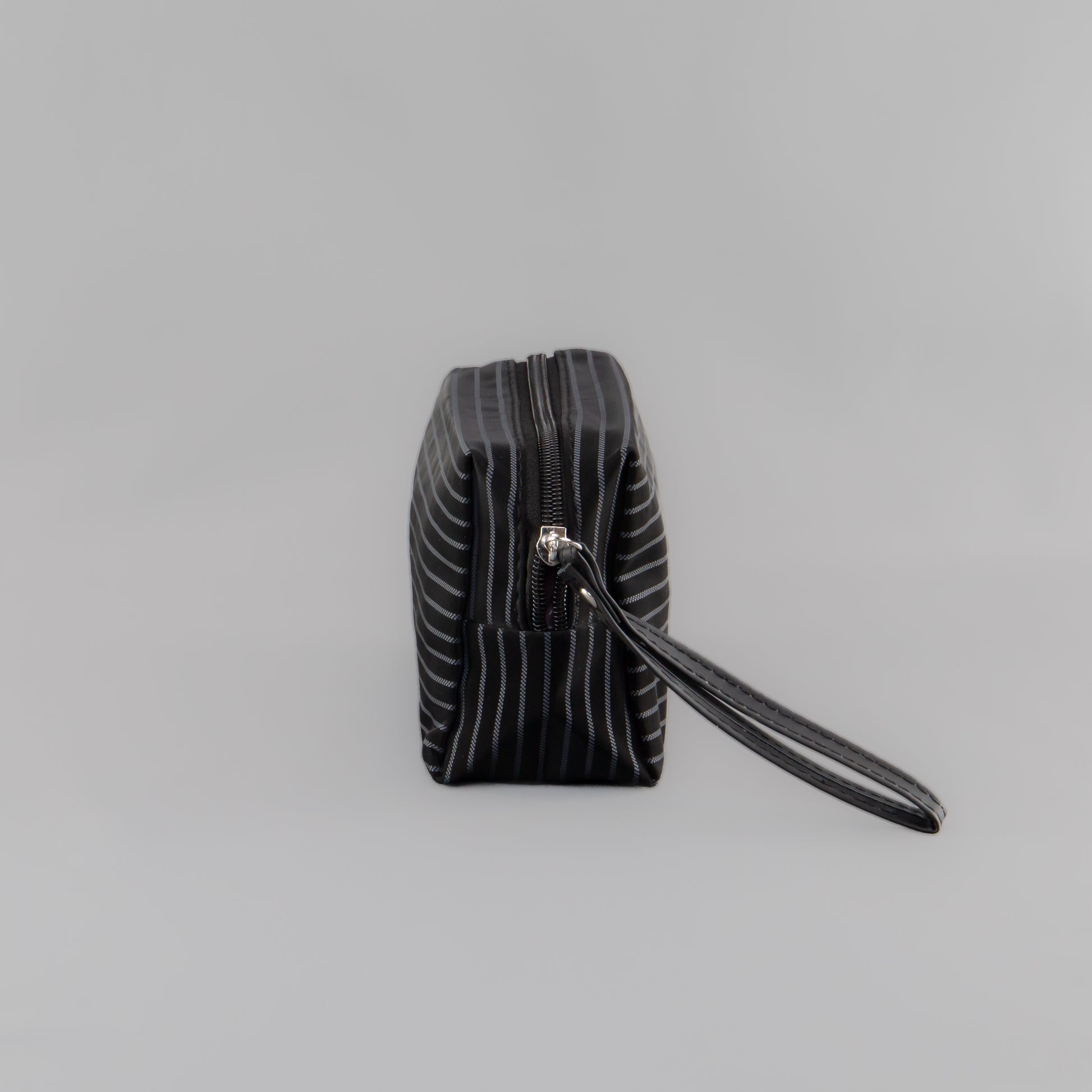 Geantă cosmetice Dungi Chic - Negru