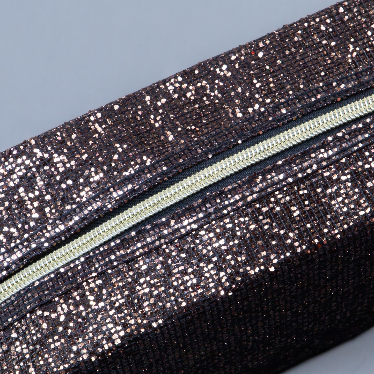 Geantă cosmetice Efect Stelar - Maro