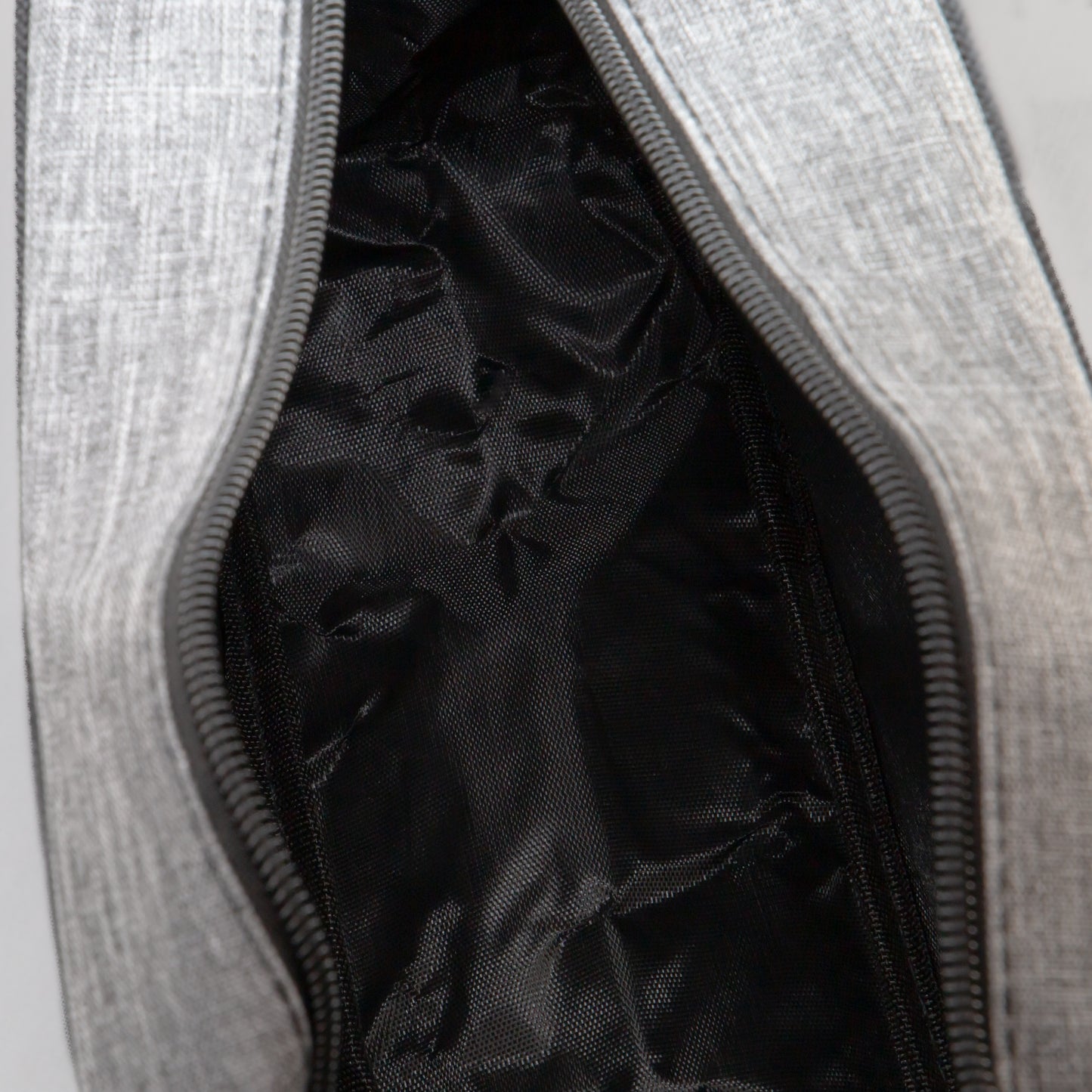 Geantă cosmetice Essential - Gri