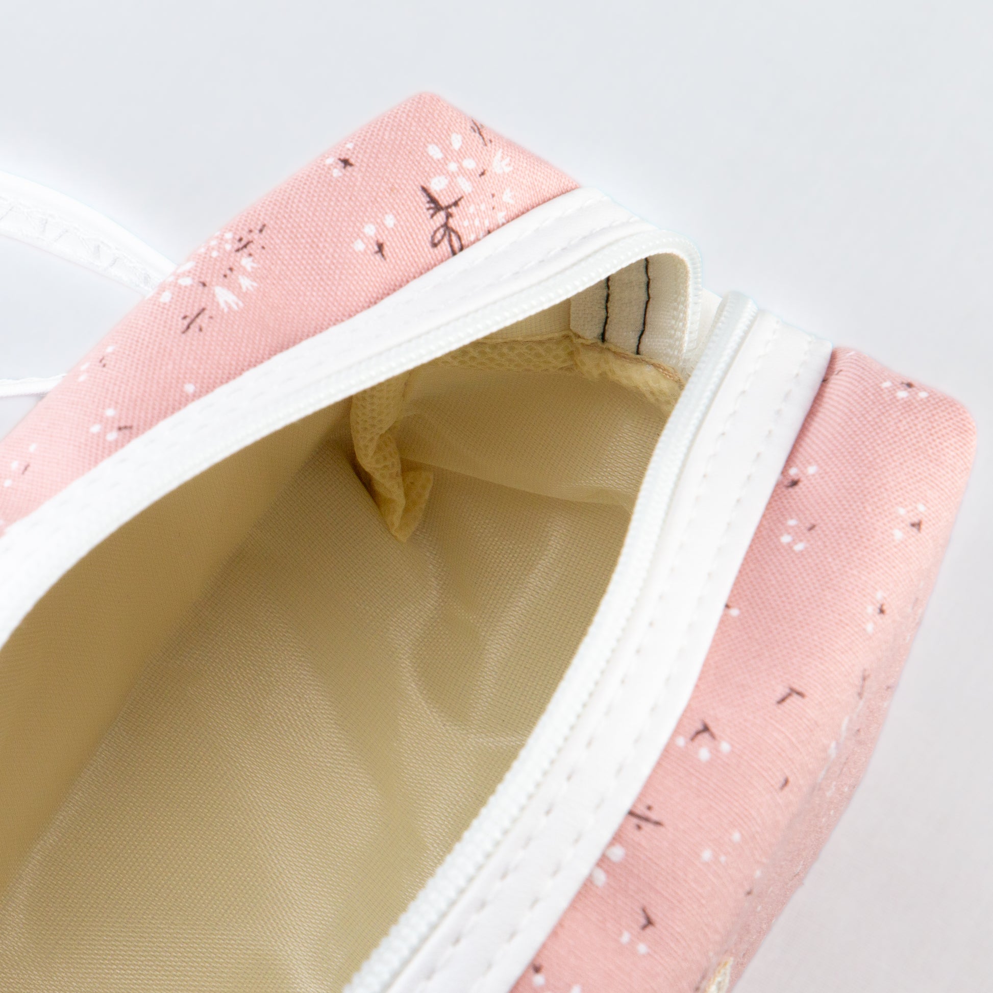 Geantă cosmetice Flower Garden - Roz Închis