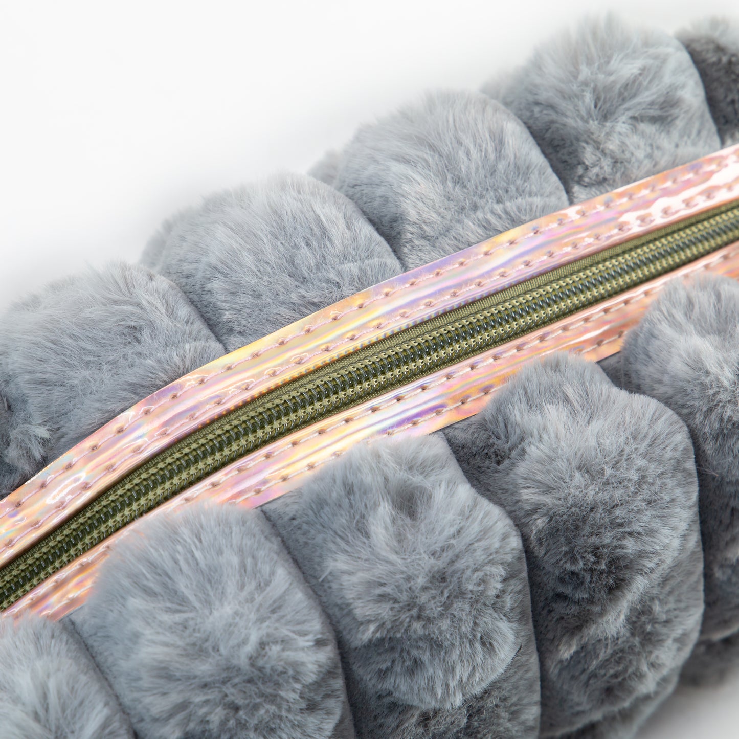 Geantă cosmetice pufoasă - Gri