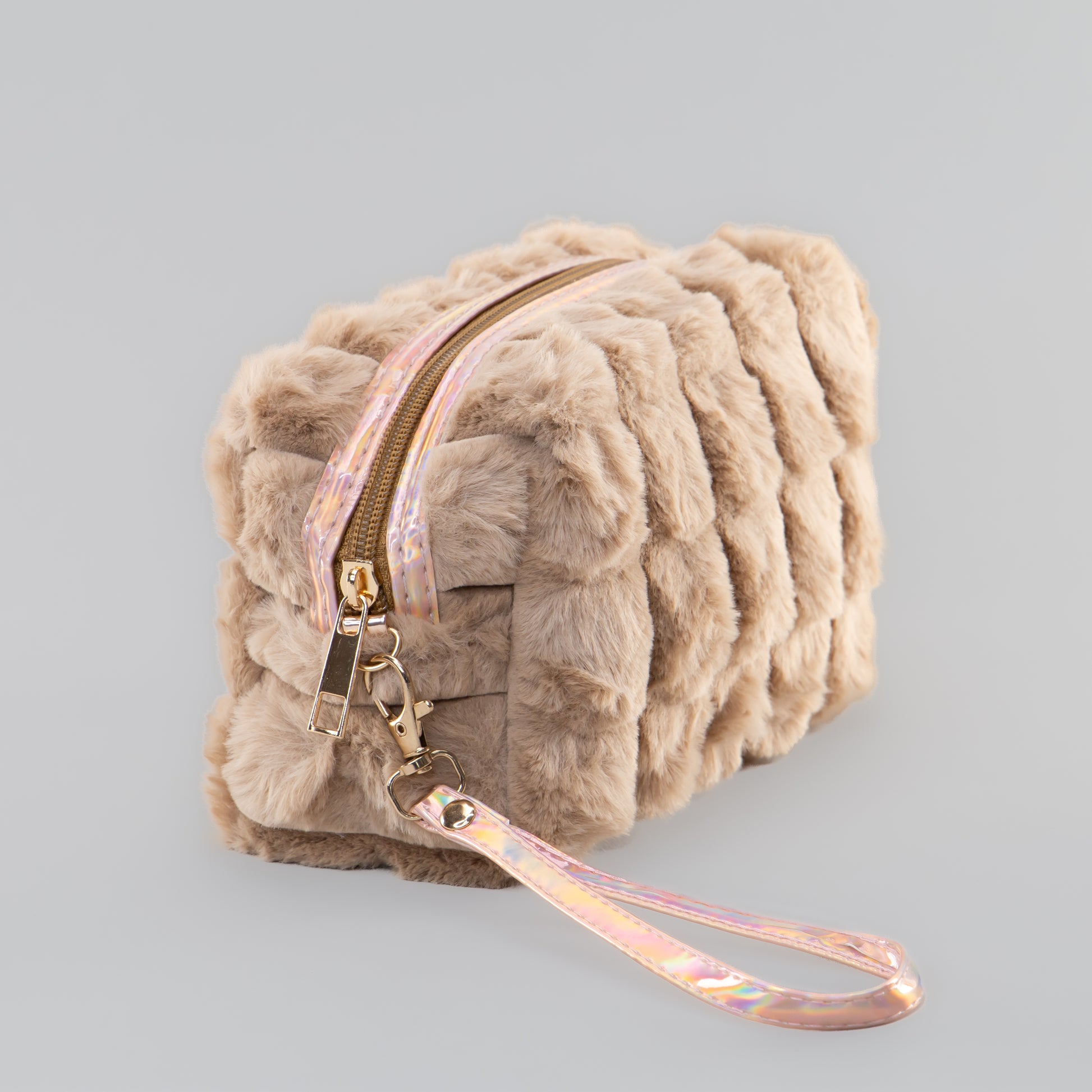 Geantă cosmetice pufoasă - Maro