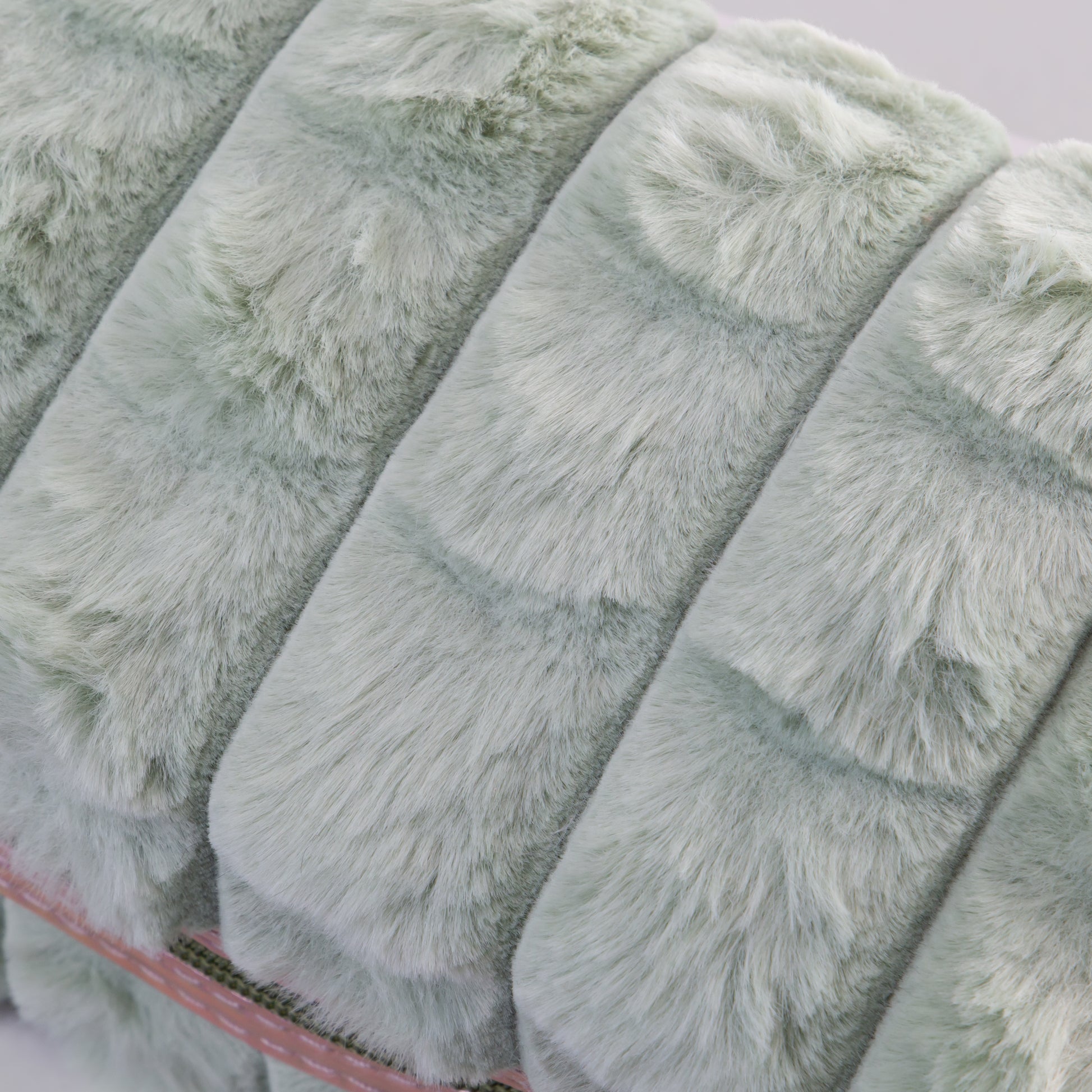 Geantă cosmetice pufoasă - Verde