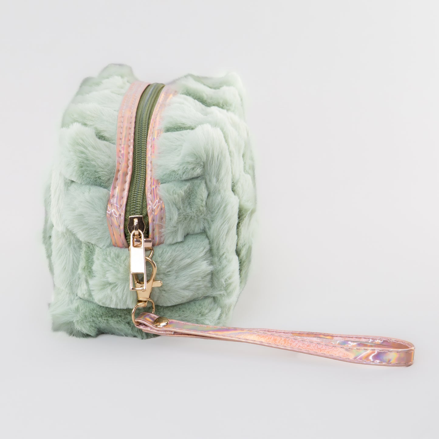 Geantă cosmetice pufoasă - Verde