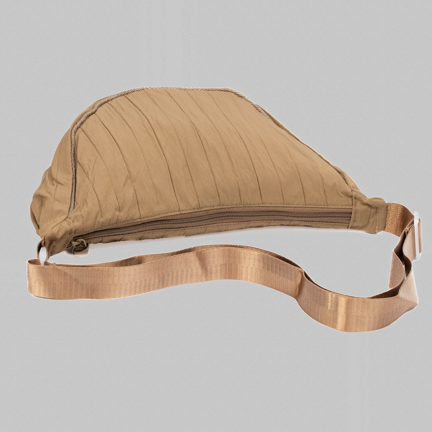 Geantă crossbody semilună - Maro