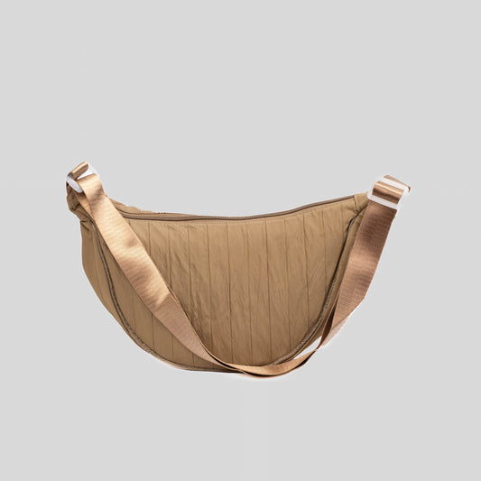 Geantă crossbody semilună - Maro