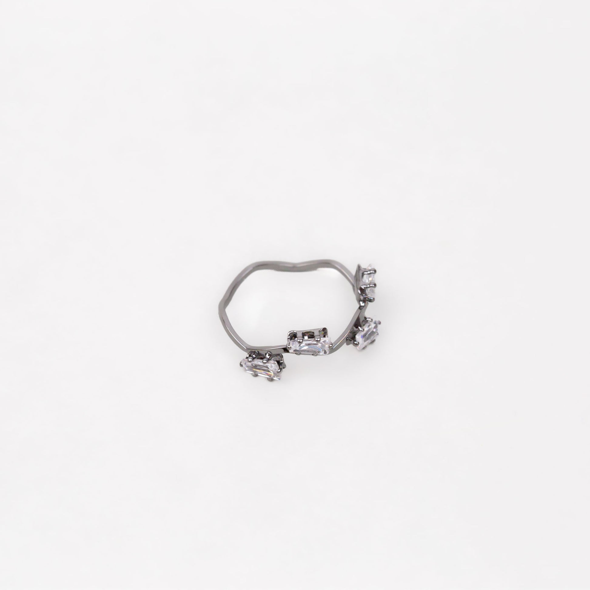 Inel ondulat cu pietre delicate - Gri Antracit