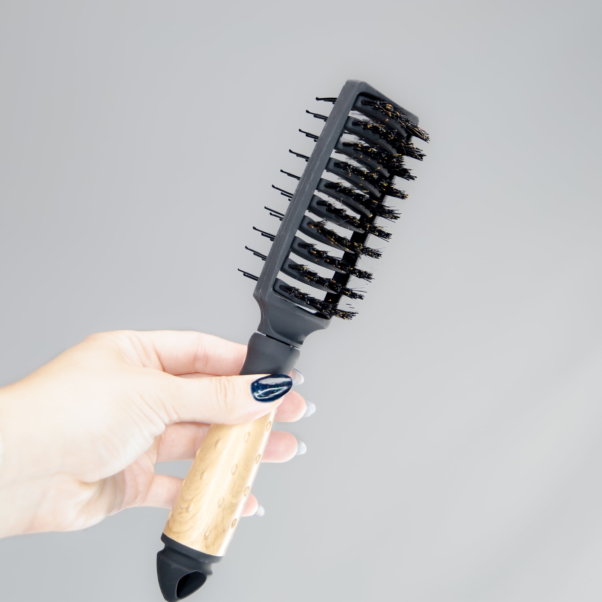 Perie dublă cu textură mată - Maro