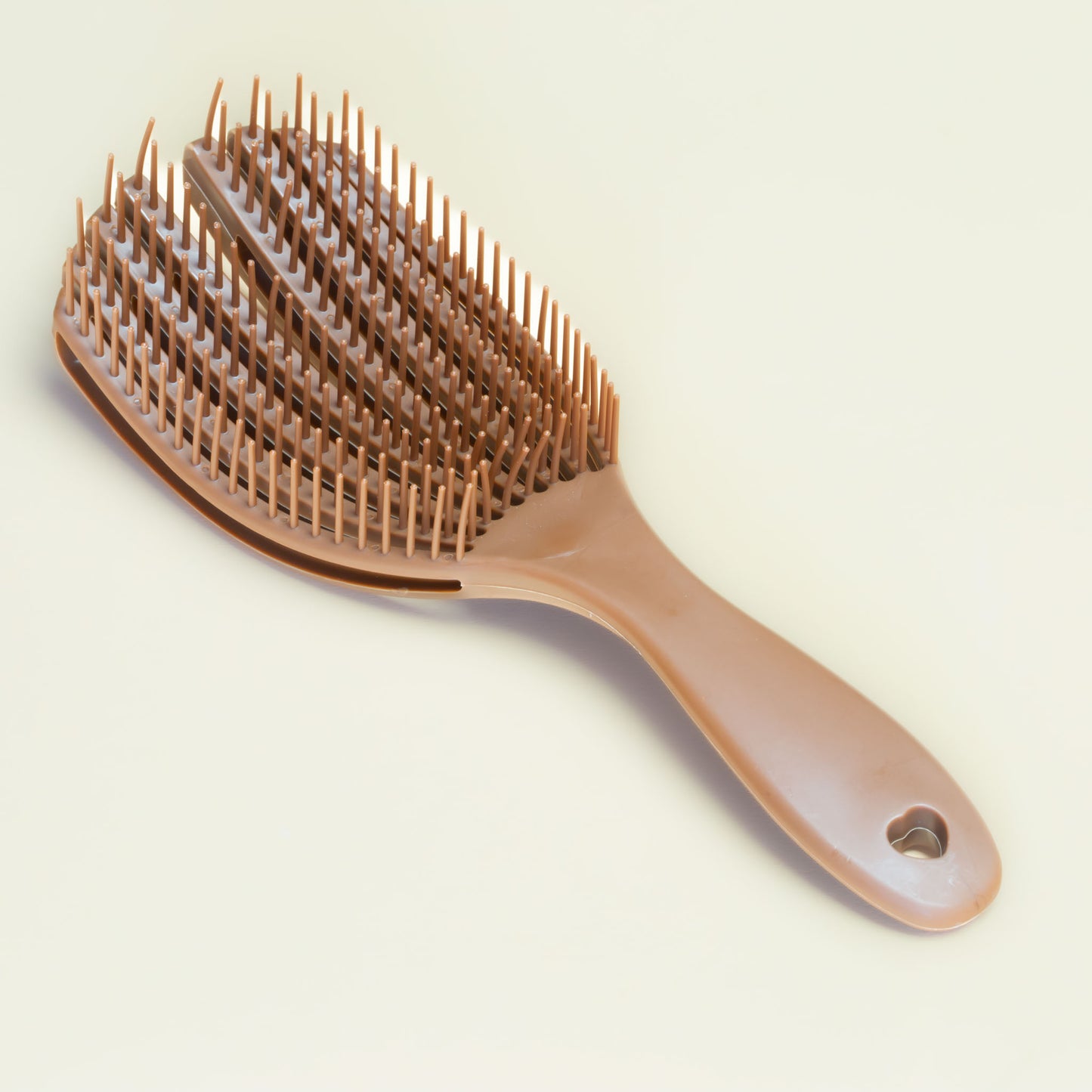 Perie flexibilă pentru descurcarea părului, comodă pentru scalp - Bej