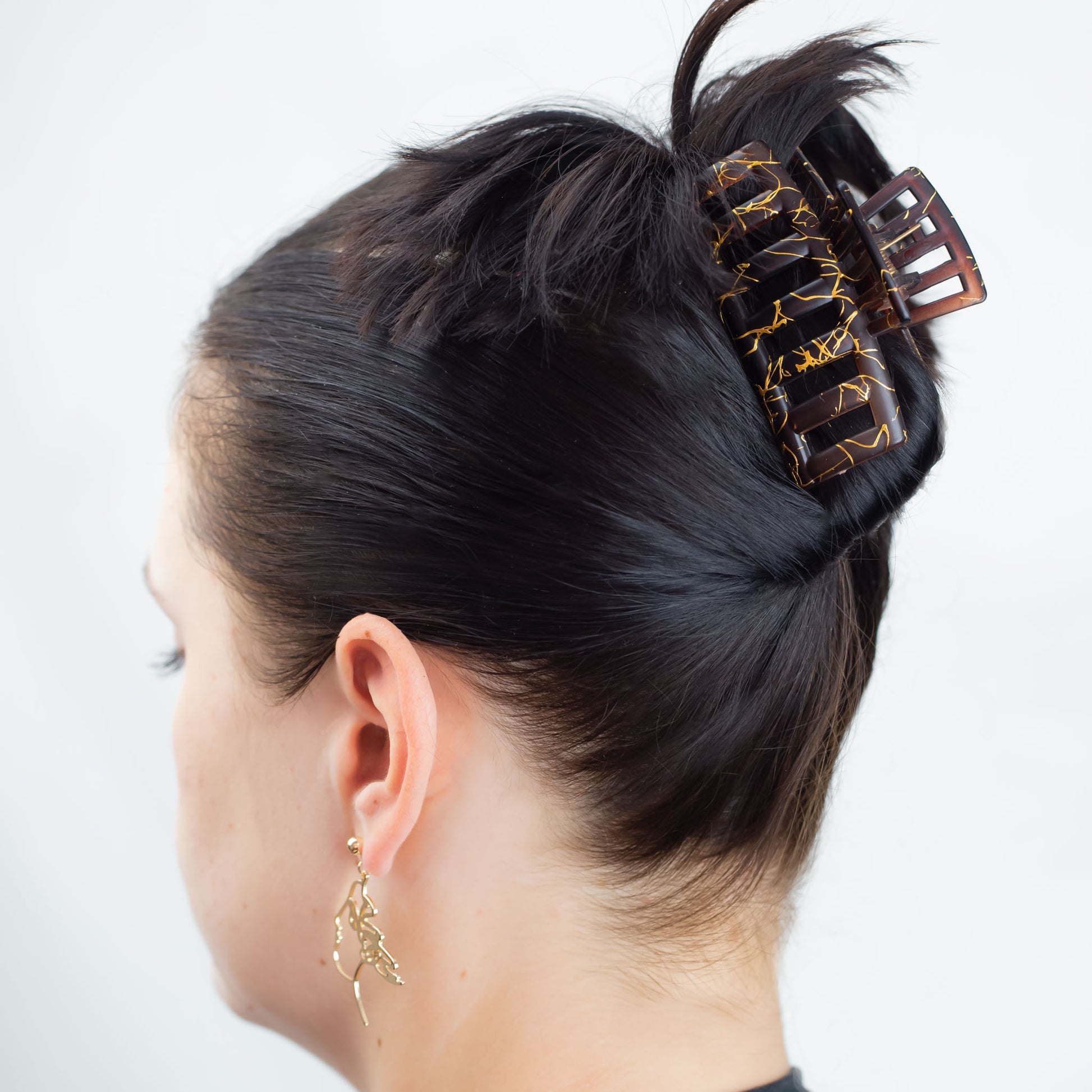 Set 2 clame păr mari dreptunghiulare cu accente aurii, textură mată - Maro