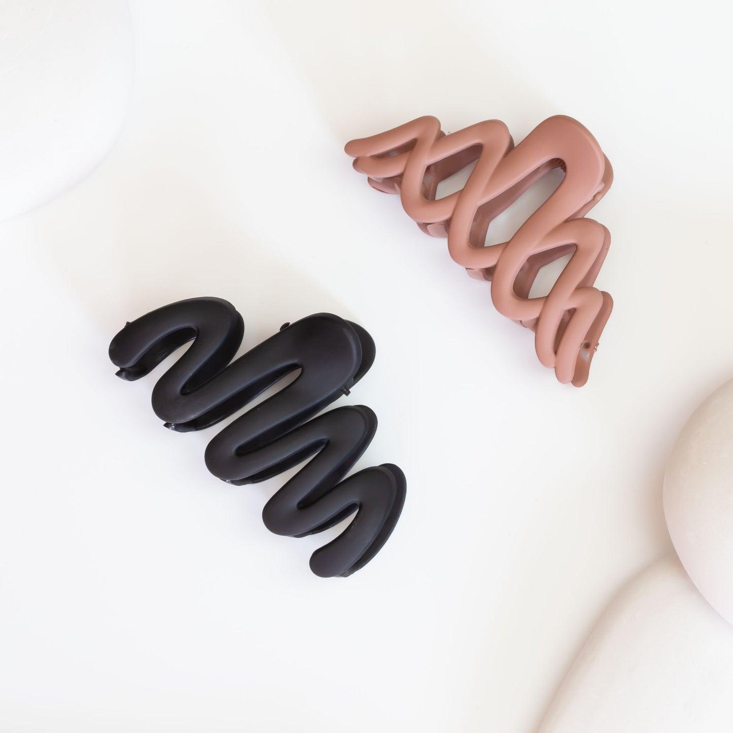 Set 2 clame păr progressive lines cu textură de silicon - City Mix