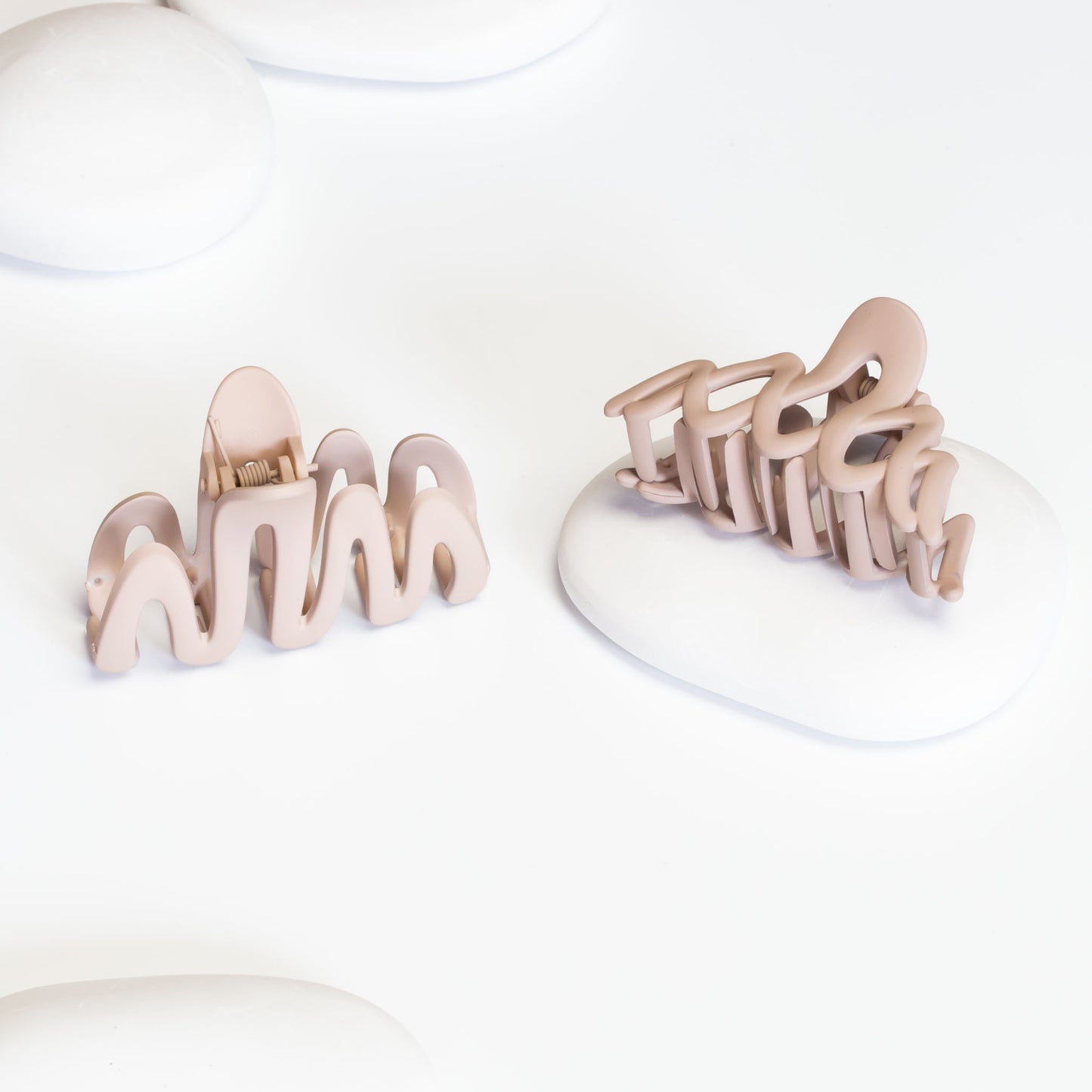 Set 2 clame păr progressive lines cu textură de silicon - Grej