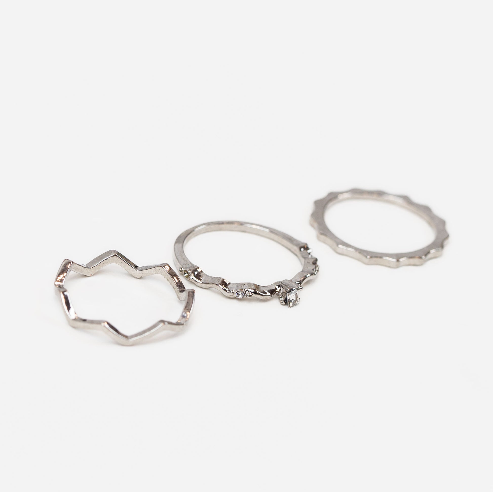 Set 3 inele subțiri ondulate cu pietre delicate - Argintiu