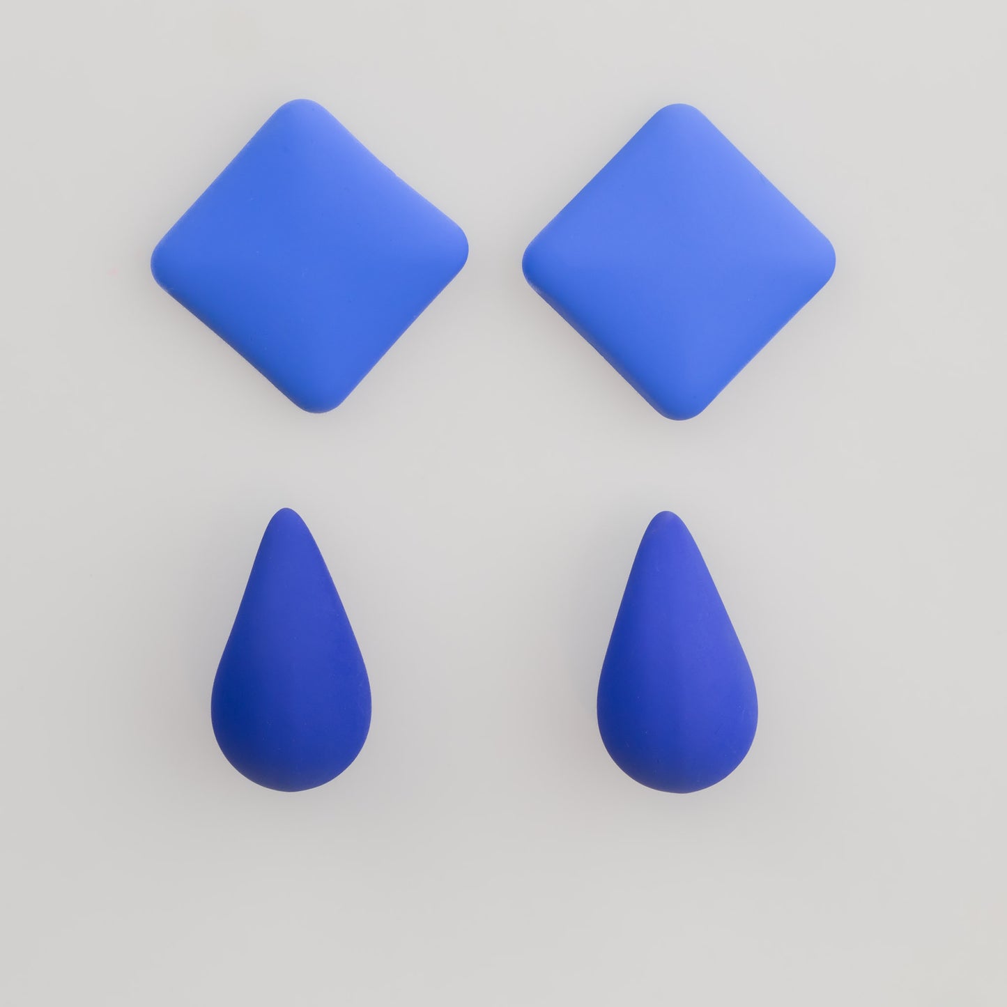 Set cercei buton slim & mochi cu textură de silicon, 2 perechi - Albastru Închis