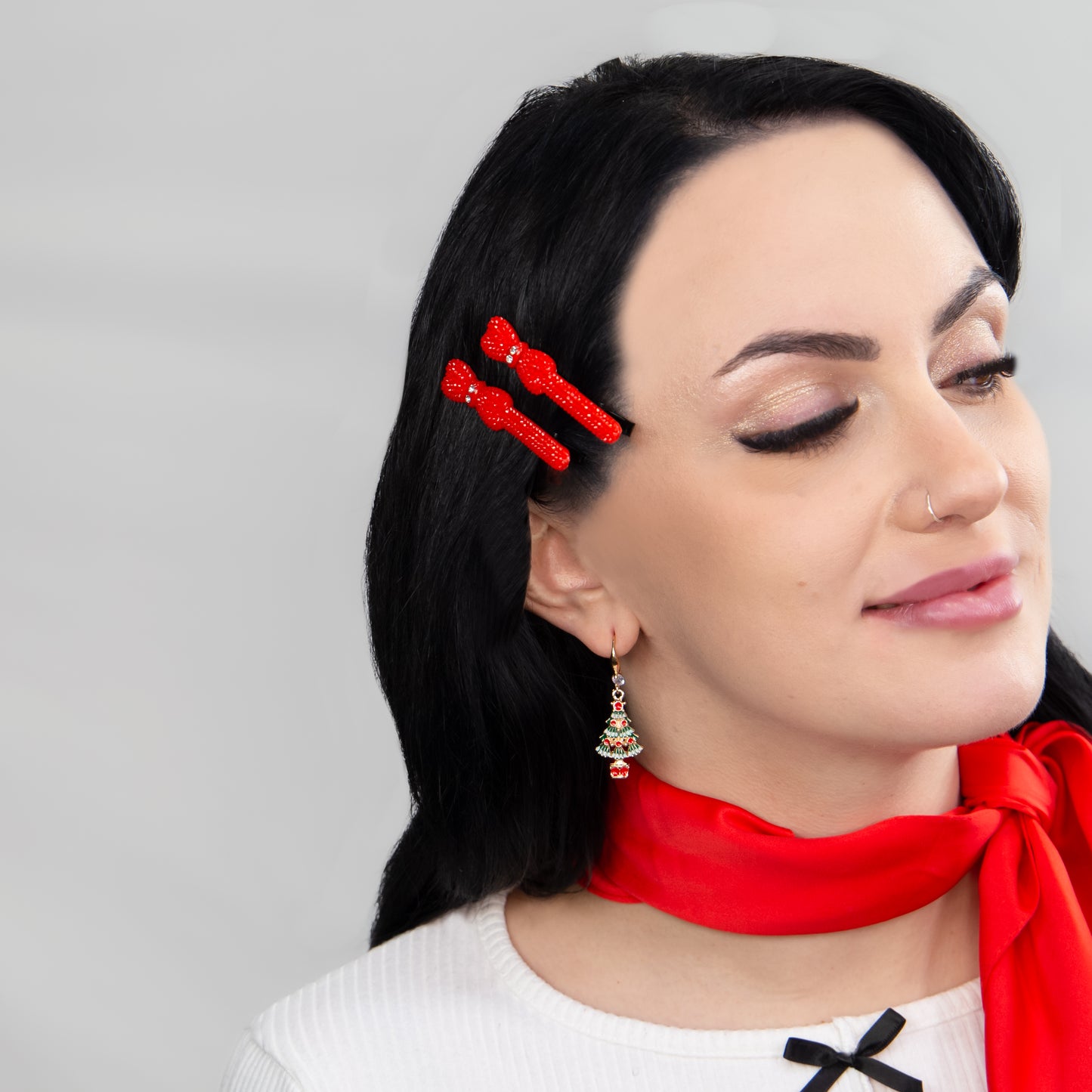 Set cercei cu motive de Crăciun Festive Cuties Duo, 2 perechi - Alb, Verde, Roșu