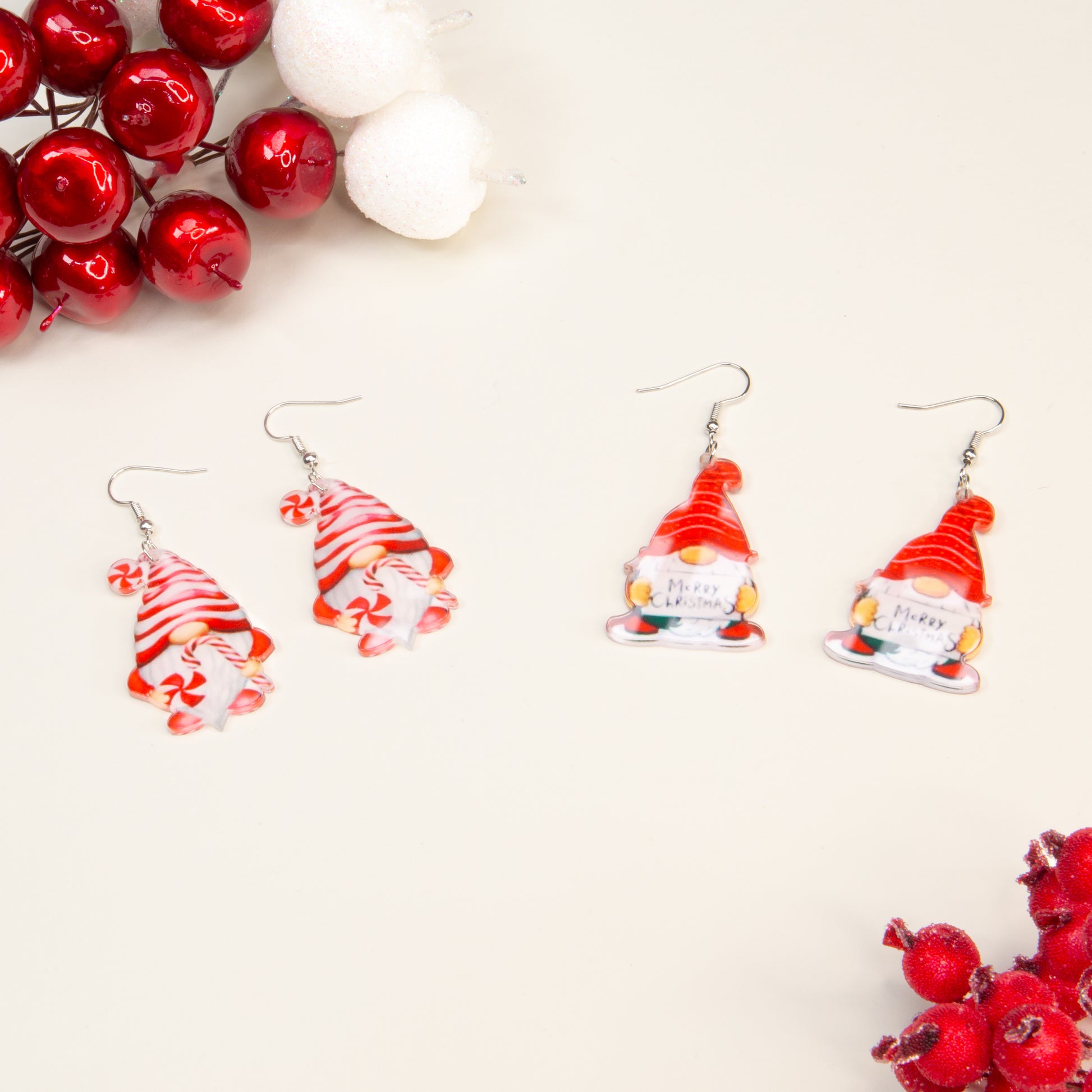 Set cercei cu motive de Crăciun Little Helpers, 2 perechi - Roșu